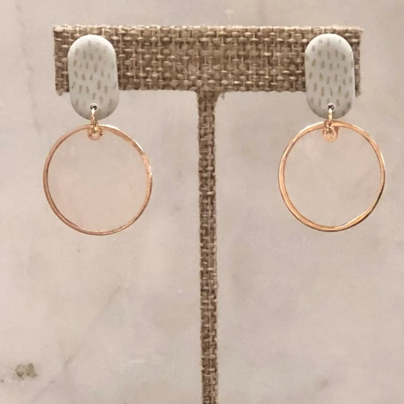 Shell Pendant Dangle Earrings (CT)